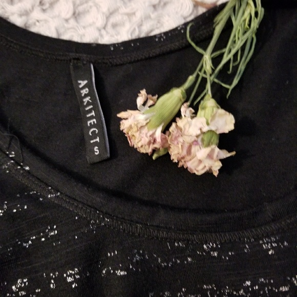 🌻🌺🌻ARKITECT IN LA HI-LOW TANK TOP-LIKE NEW!! - Picture 5 of 6